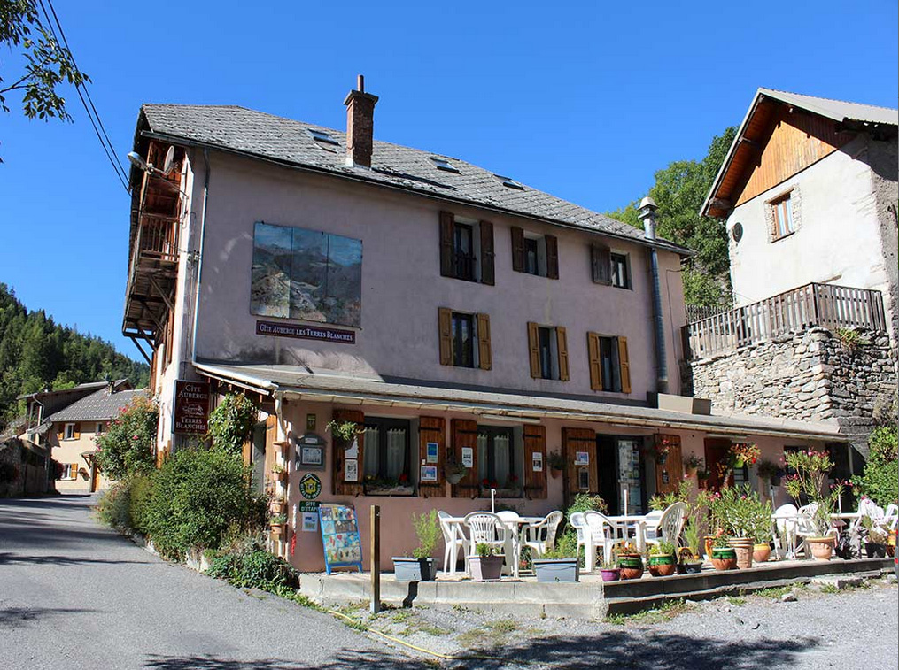 Gîte Auberge les Terres Blanches